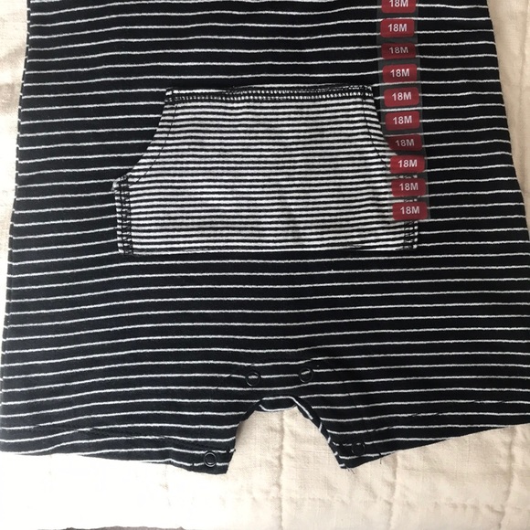 18M baby striped jumpsuit black/white - Picture 3 of 5